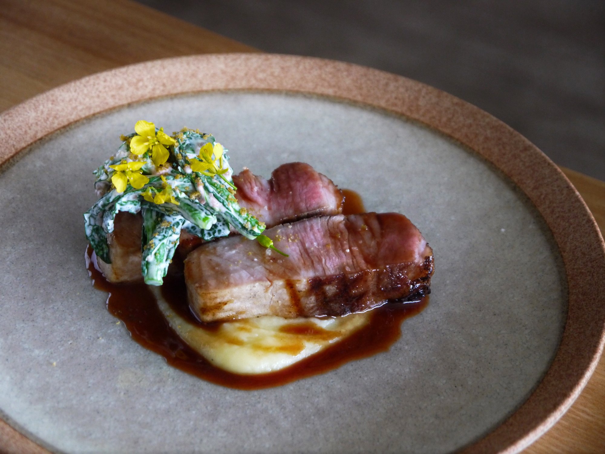 Bistro chéri の空間